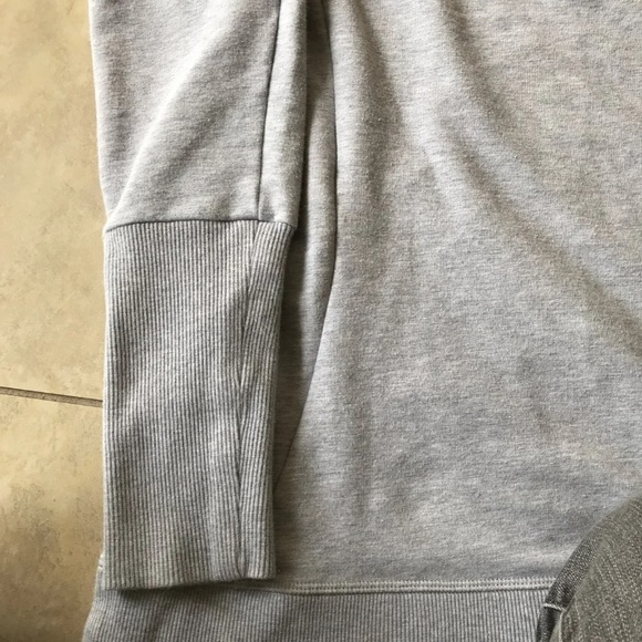 Lucy sweater✅Sale⭐️- - Picture 4 of 6